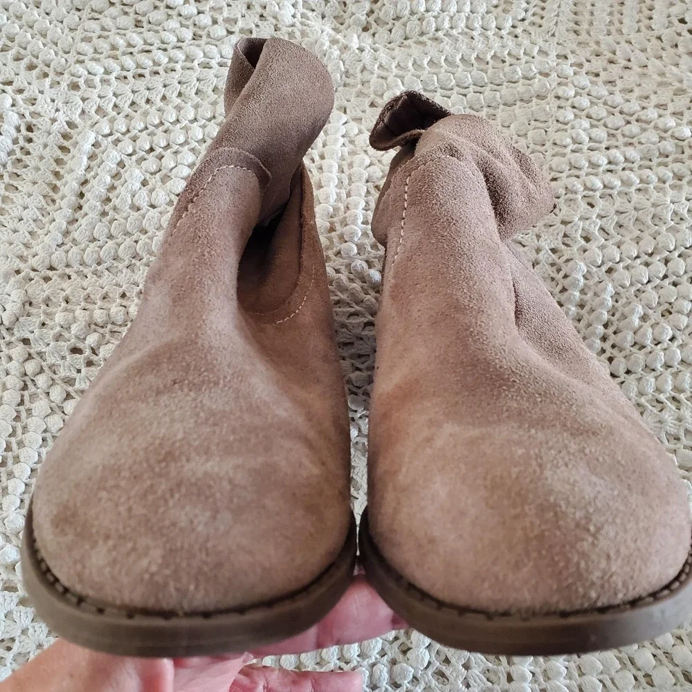 Carlos by Carlos Santana Ankle Boots Womens Size 9.5 Suede Leighton‎ Taupe Brown